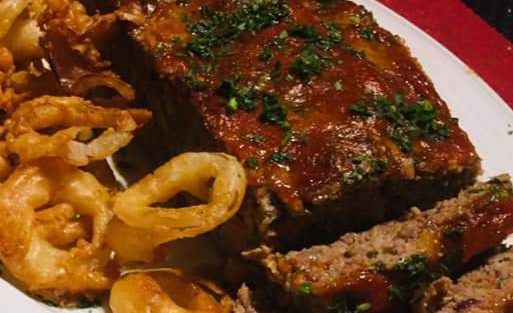 MEATLOAF WITH PICKLED ONION RINGS