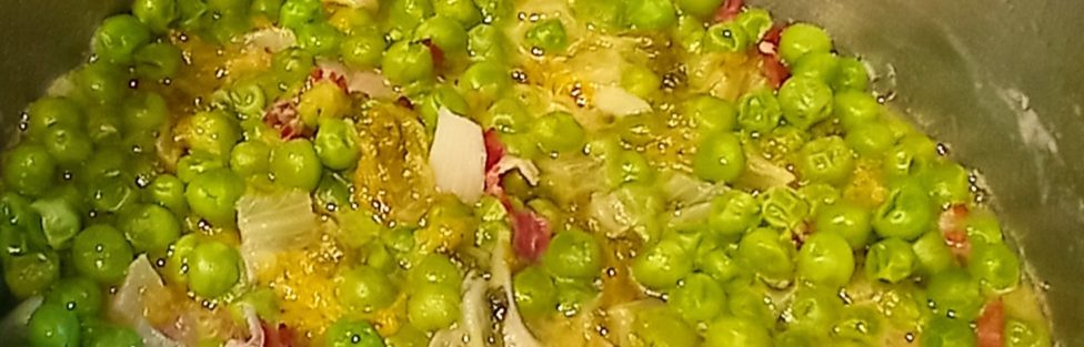 PETITS POIS A LA FRANCAISE (Peas with lardons and onions)