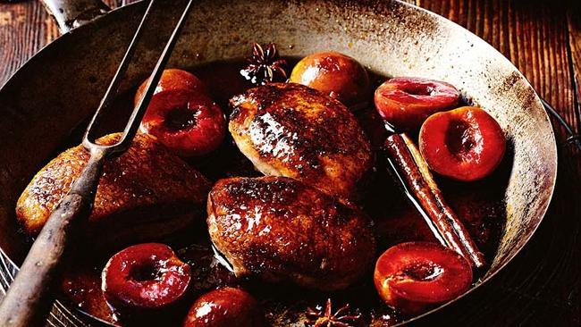 ROAST DUCK LEGS WITH PLUM SAUCE : Ooh La Loire
